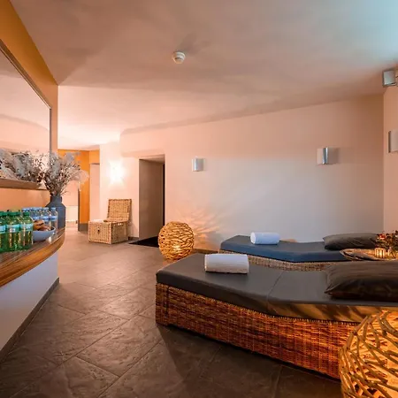 Uto Kulm Car-free Hideaway In Zurich 4*