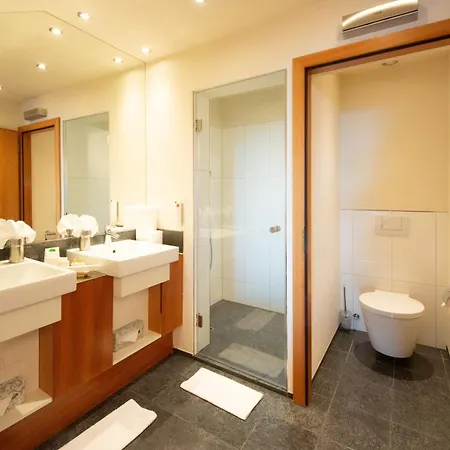 Hotel Uto Kulm Car-free Hideaway In Zurich