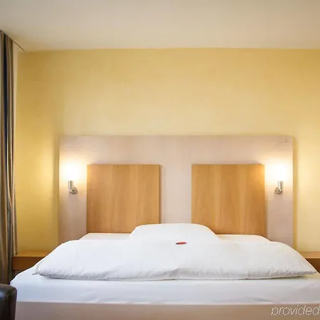 Hotel Uto Kulm Car-free Hideaway In Zurich 4*