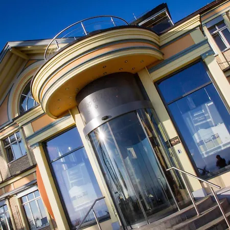 Hotel Uto Kulm Car-free Hideaway In Zurich 4*