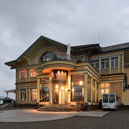 Uto Kulm Car-free Hideaway In Zurich Bonstetten